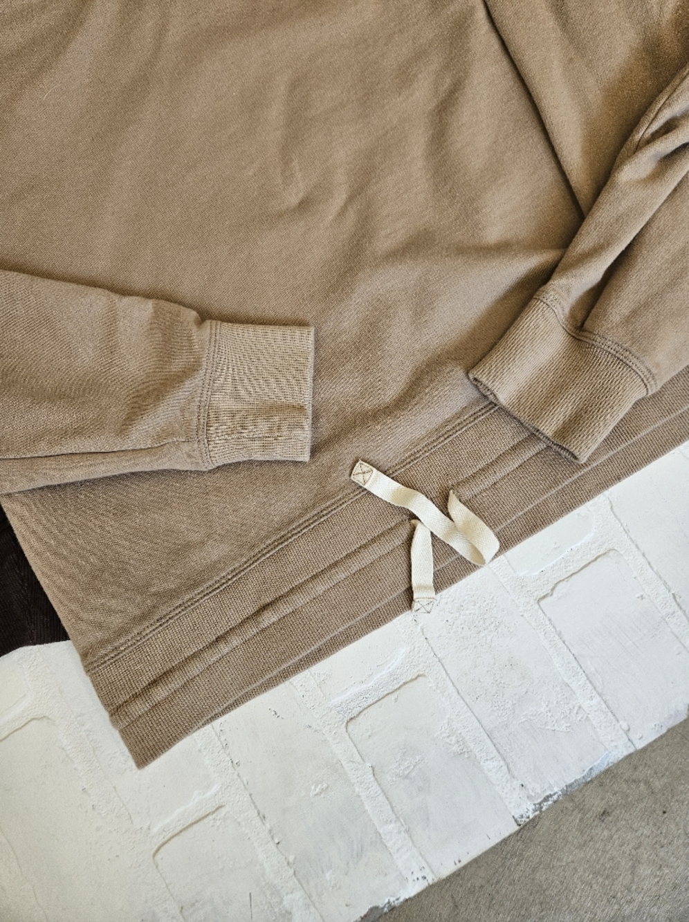 Set Of Two Sweatshirts And Skirt - Picture 11 of 14